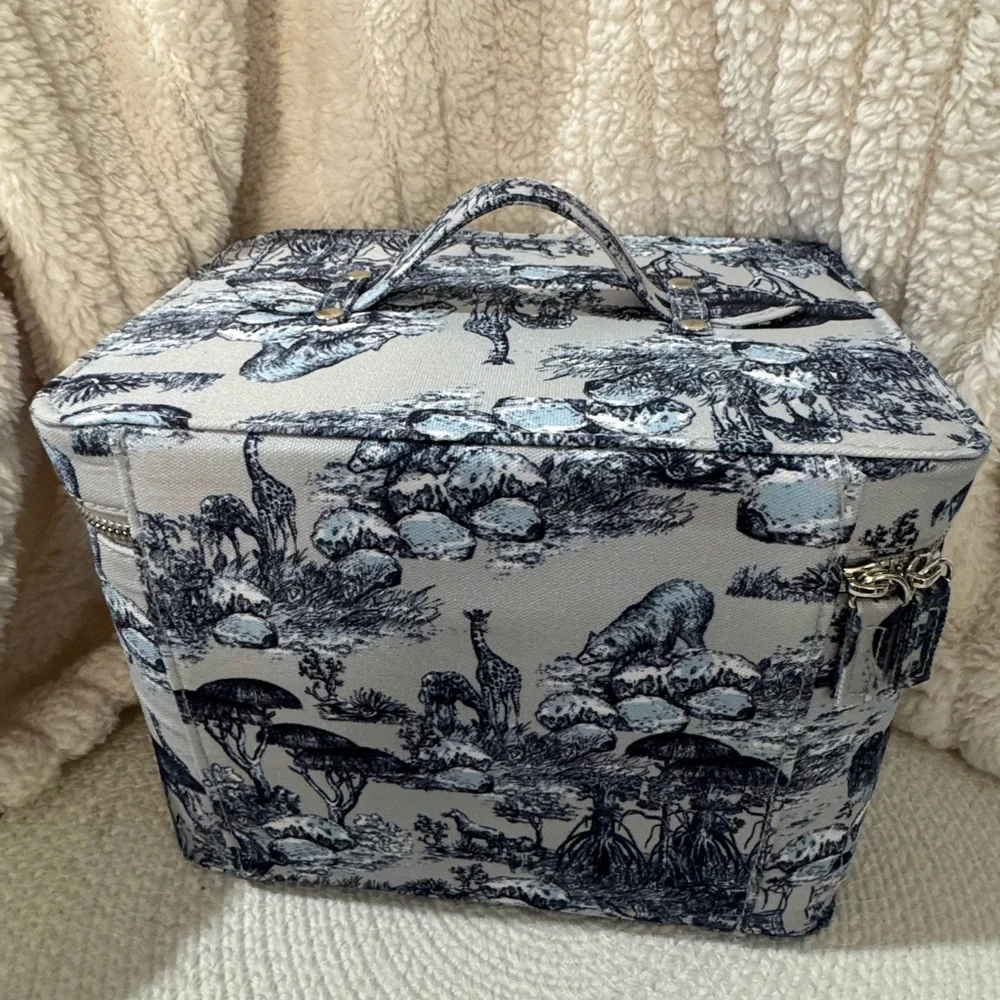 Women’s Dior Blue Toile Print Bag - Picture 2 of 3